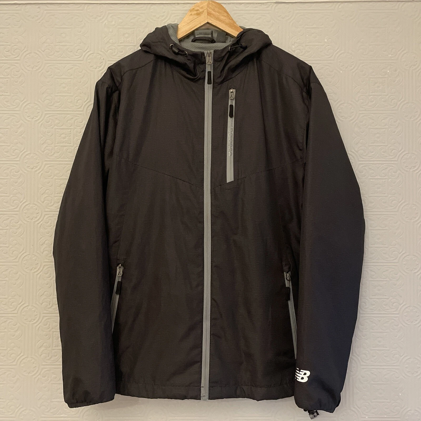 New Balance Hooded Waterproof Windbreaker Jacket . Size Small Charcoal