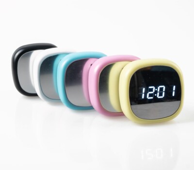 2 in 1 Spiegel Wecker LED Digital Alarmwecker Uhr Kalender Reisewecker Alarm