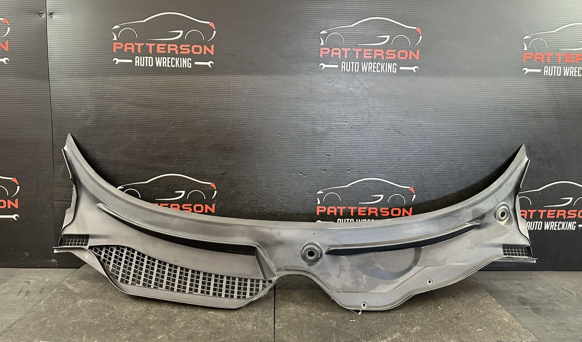 03-08 BMW Z4 COWL VENT WINDSHIELD WIPER SCREEN PANEL COVER 03-08 BMW Z4 COWL VENT WINDSHIELD WIPER SCREEN PANEL COVER