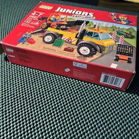 LEGO Juniors: Roadwork Truck (10683) Open Box Look And Read
