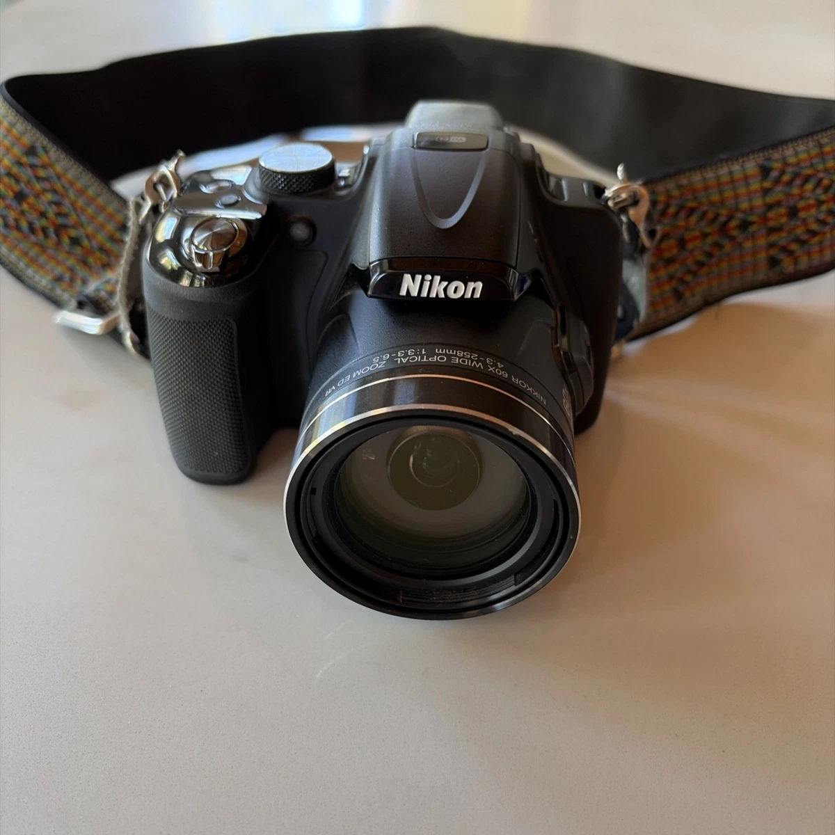 Nikon COOLPIX P600 ジャンク品 Nikon Coolpix P600 (Black) 16.1-megapixel digital camera with 60X