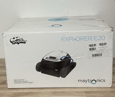 Dolphin Explorer E20 Robotic Vacuum Cleaner In-Ground Pools Up to 33 Feet- Used