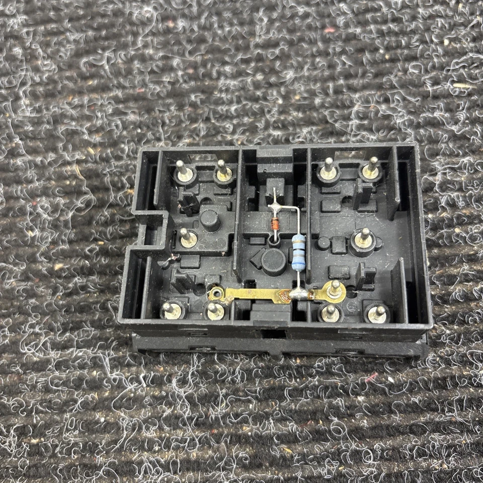 Interruptor de ventana de consola central OEM BMW E32 E34 535i 735i 1985-1994 Foto 4 de 4