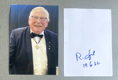 REINHARD GENZEL Nobelpreis 2020 POUR LE MERITE signed Briefkarte 10x15 Autogramm