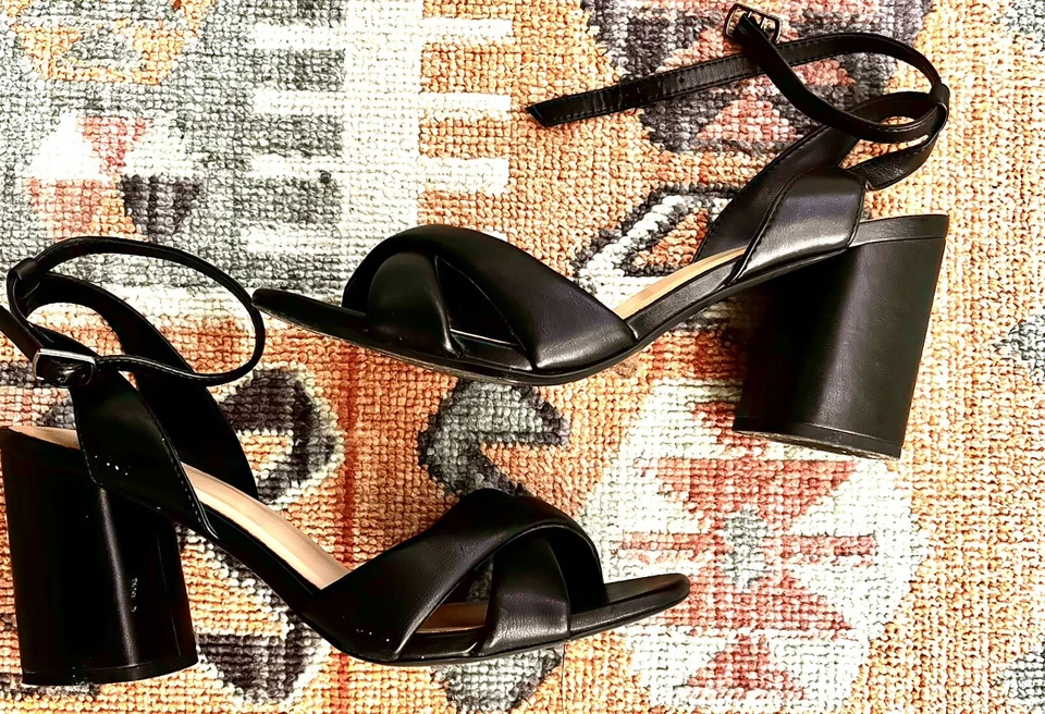 Sandalias My Delicious negras de tacón grueso talla 9,5 M Foto 3 de 4