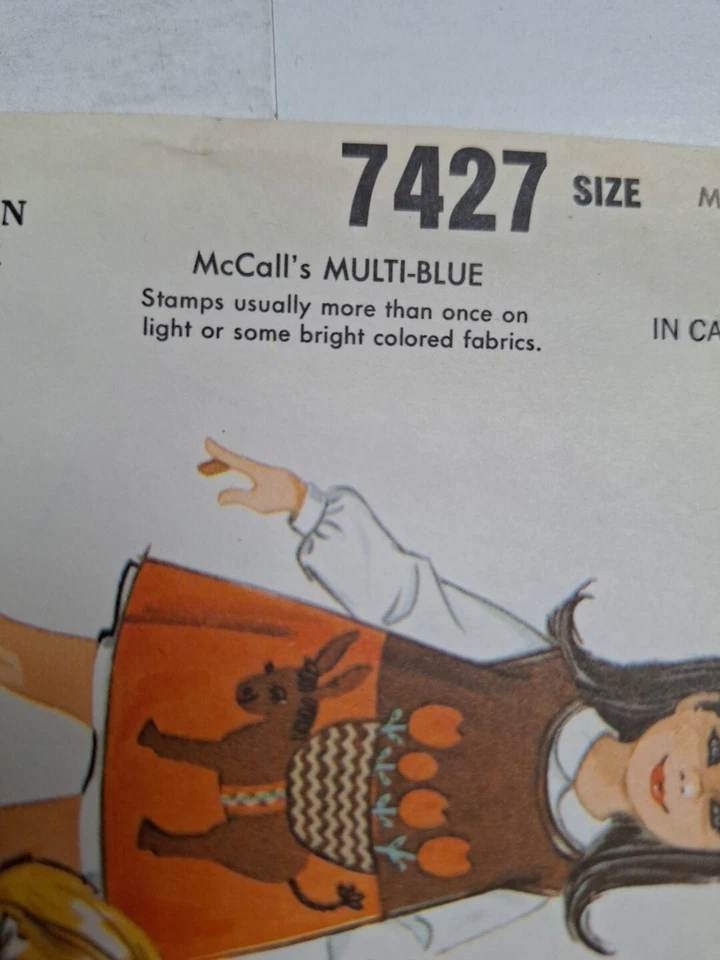Apron Pocket Wrap Girls M 4 5 McCalls 7427 UC Applique & Sewing Pattern VTG Easy - Image 4 of 4