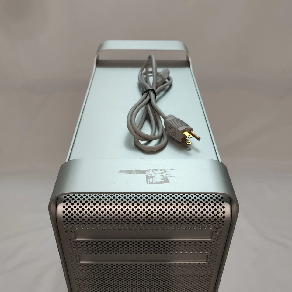 Apple A1186 Mac Pro 2X Xeon E5150 @ 2.66GHz 7GB 1 TB nVidea GEFORCE 7300 GT - Image 4 of 4