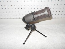 AUDIO-TECHNICA AT2020USB CONDENSER MICROPHONE ON TRIPOD DESCK STAND     B1
