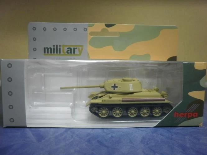 Herpa Minitanks Kampfpanzer T-34/85 "Schlacht um Ostpreußen 745673 - Bild 1 von 1