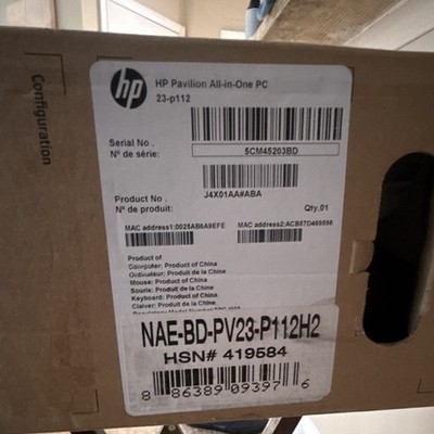 HP Pavilion 23-p112 All-in-One 23''  8GB 1TB HDD AMD RADEON R5