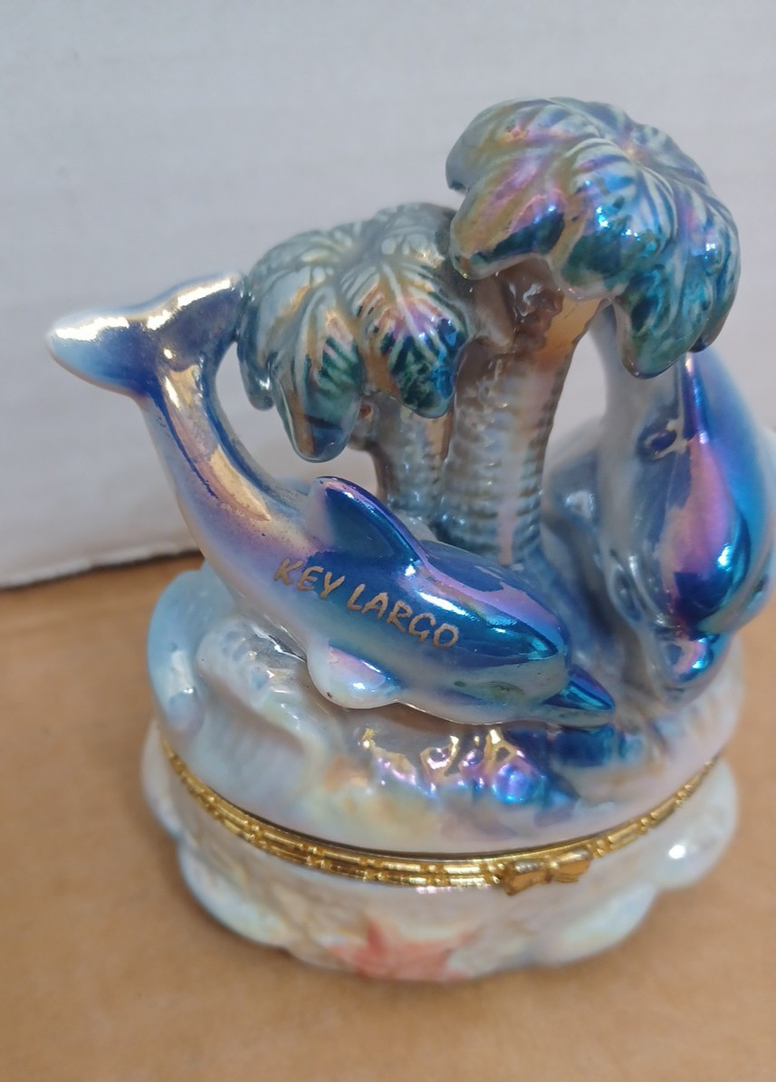 Palm Tree Dolphin Hinged Lid from Shell World Tropical Trinket/Keepsake Box View 3