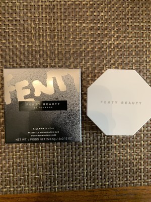 FENTY BEAUTY Killawatt Foil Freestyle Highlighter Duo- Sand Castle