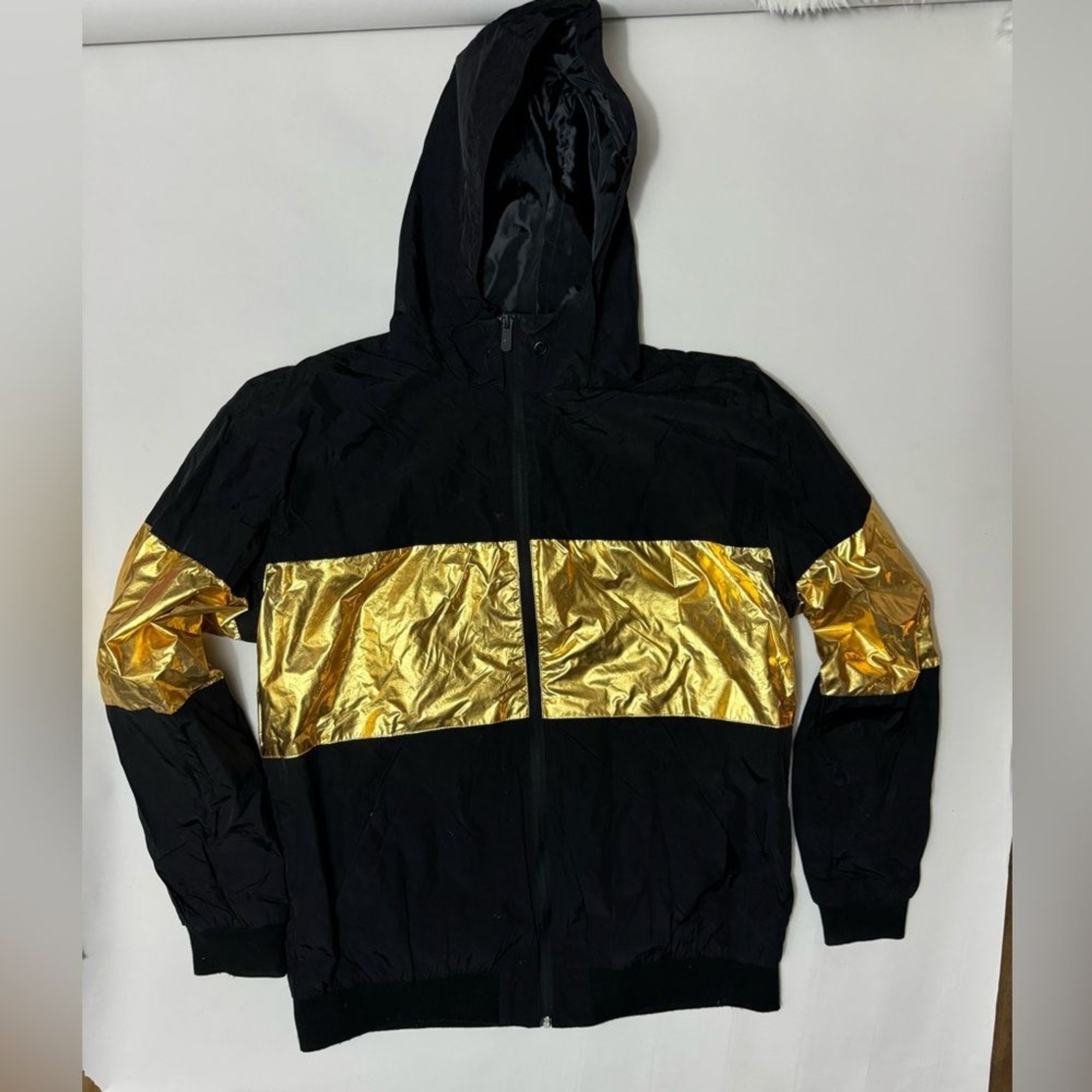 Champs CSG Black Gold Mens 2XL Windbreaker Jacket Outdoor EUC