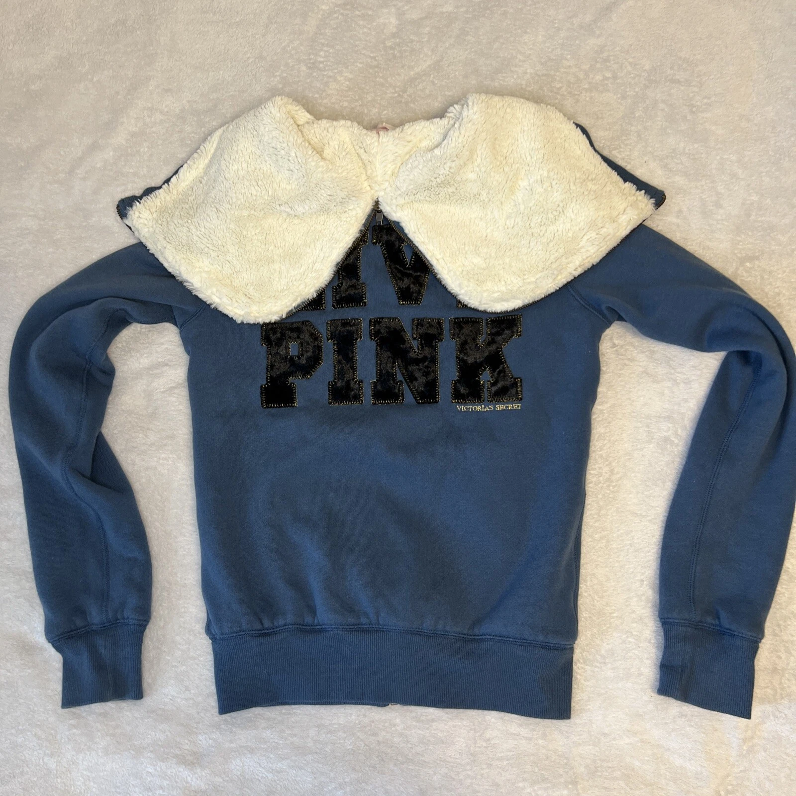 UNDERCOVER Giacca con cappuccio foderata in pelliccia rosa vivo Victorias Secret Love S Toggles velluto