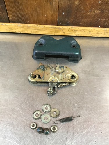 Fiat 124 Spider 75-80 • Original Trunk Latch, Lock Arm & Cover. Used. KF293 - Picture 2 of 8