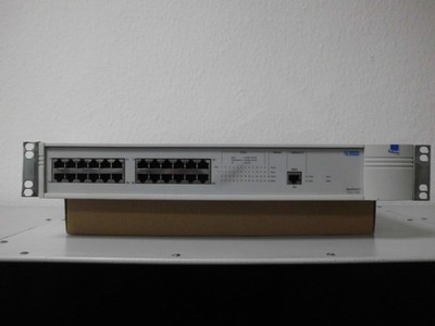 3 Com Hub Superstark 2 1000  10/100