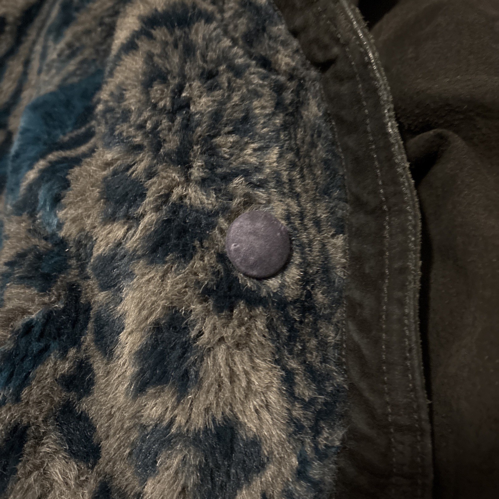 Reversible (Missing Button)** Pierre La Del Leath… - image 15