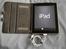 Apple iPad 1st Generation  32 GB  Wifi  & 3G Tablet Silver. Model A1337
