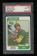 1974 TOPPS BASEBALL JESUS ALOU #654 NO OUTFIELD VARIATION ERROR CARD PSA 8 NM-MT