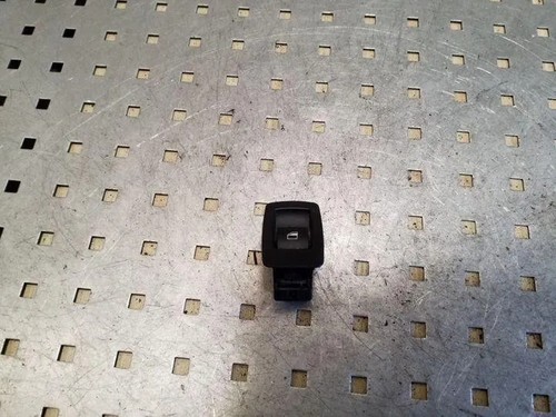 BMW 5 Touring E61 Schalter für Fensterheber hinten links 15939948 3.0 26064387