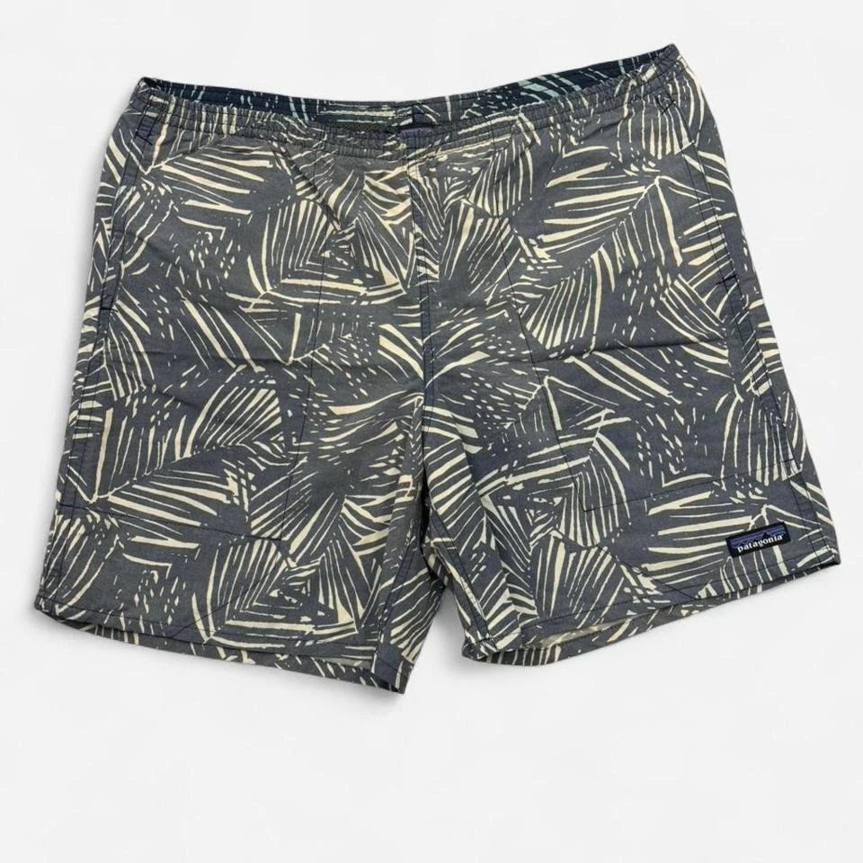 Patagonia Baggies 6” Shorts Mens M Gray Print Swim Hiking Outdoor Gorpcore 0201