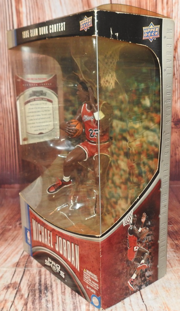 Michael Jordan 2008 Upper Deck Pro Shots Figure 85 Slam Dunk