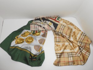 burberry archive print silk scarf