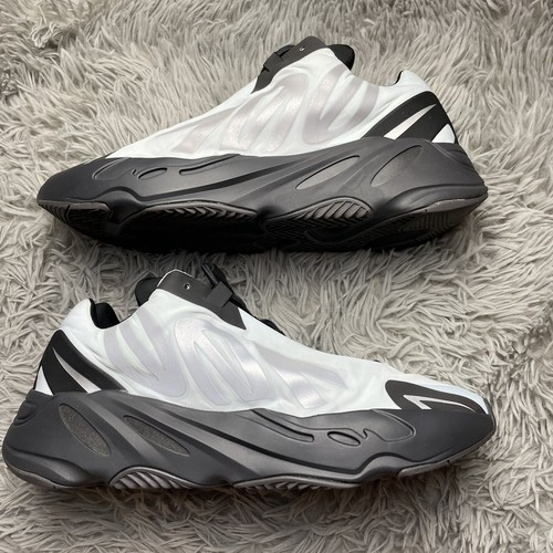 adidas Yeezy Boost 700 MNVN Blue Tint 