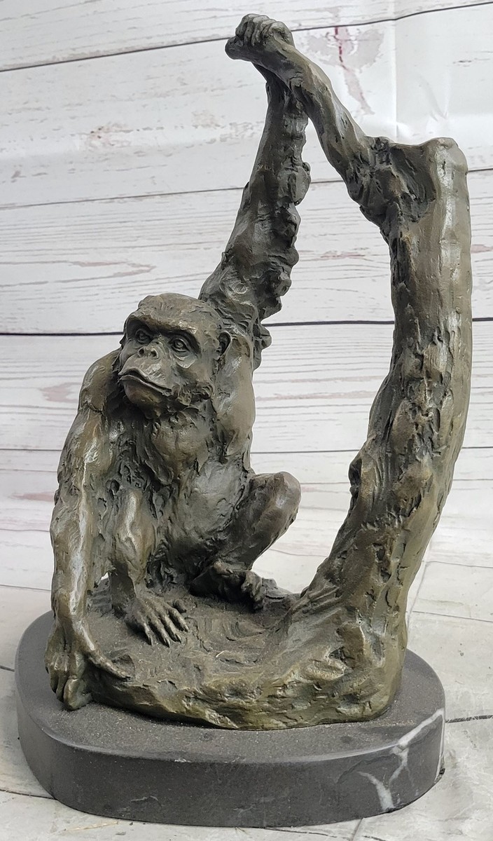 バンクシー　2G TOKYO MONKEY SIGN BRONZE STATUE Monkey Sign Bronze #2 Statue by Medicom Toy | Sideshow