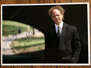 Art Garfunkel Of “Simon & Garfunkel Duo” Signed 5.5x8 Color Potrait W/COA