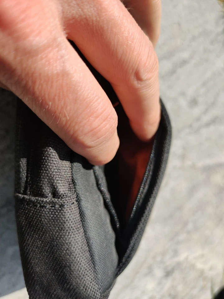 Lowepro Tahoe 10 Small Compact Camera Travel Case Bag - Image 3 of 4