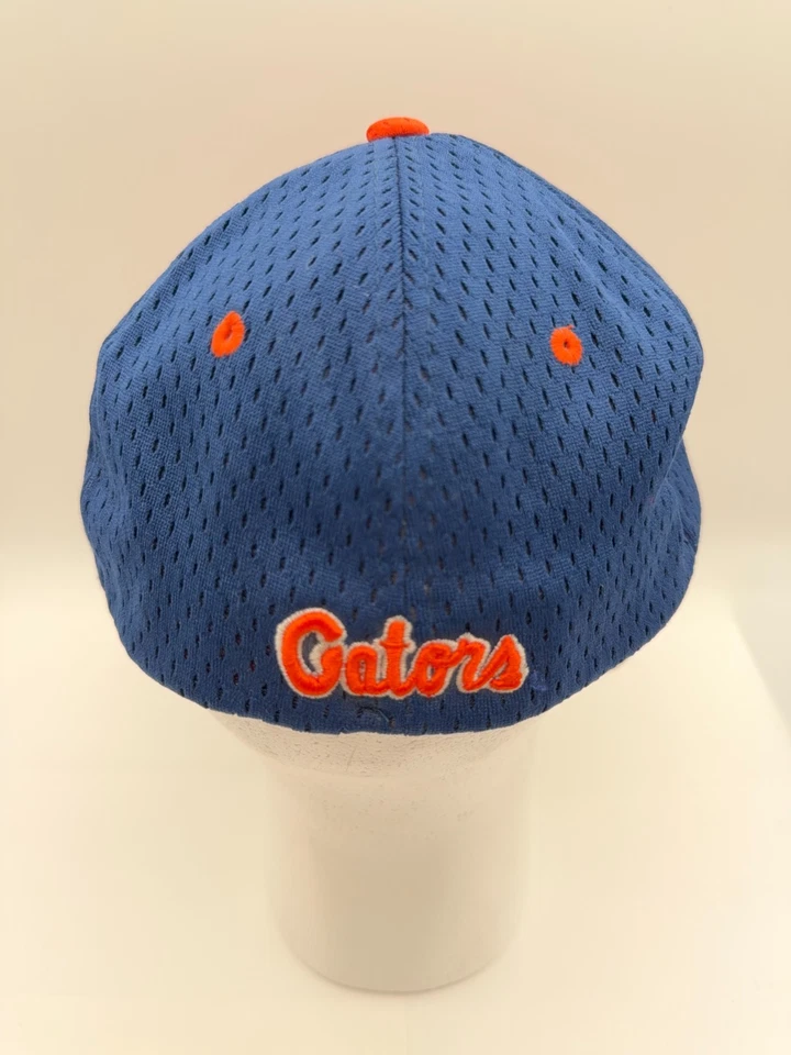 Florida Gators 2011 Inaugural Season TD Ameritrade Park Men CWS Hat Zephyr MD/LG - Image 2 of 4