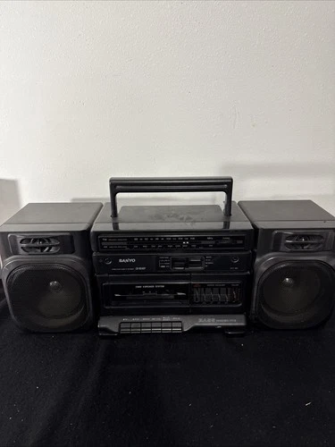 Vintage Sanyo M9100 AM/FM Boombox Cassette Portable Stereo, Tested Works Great