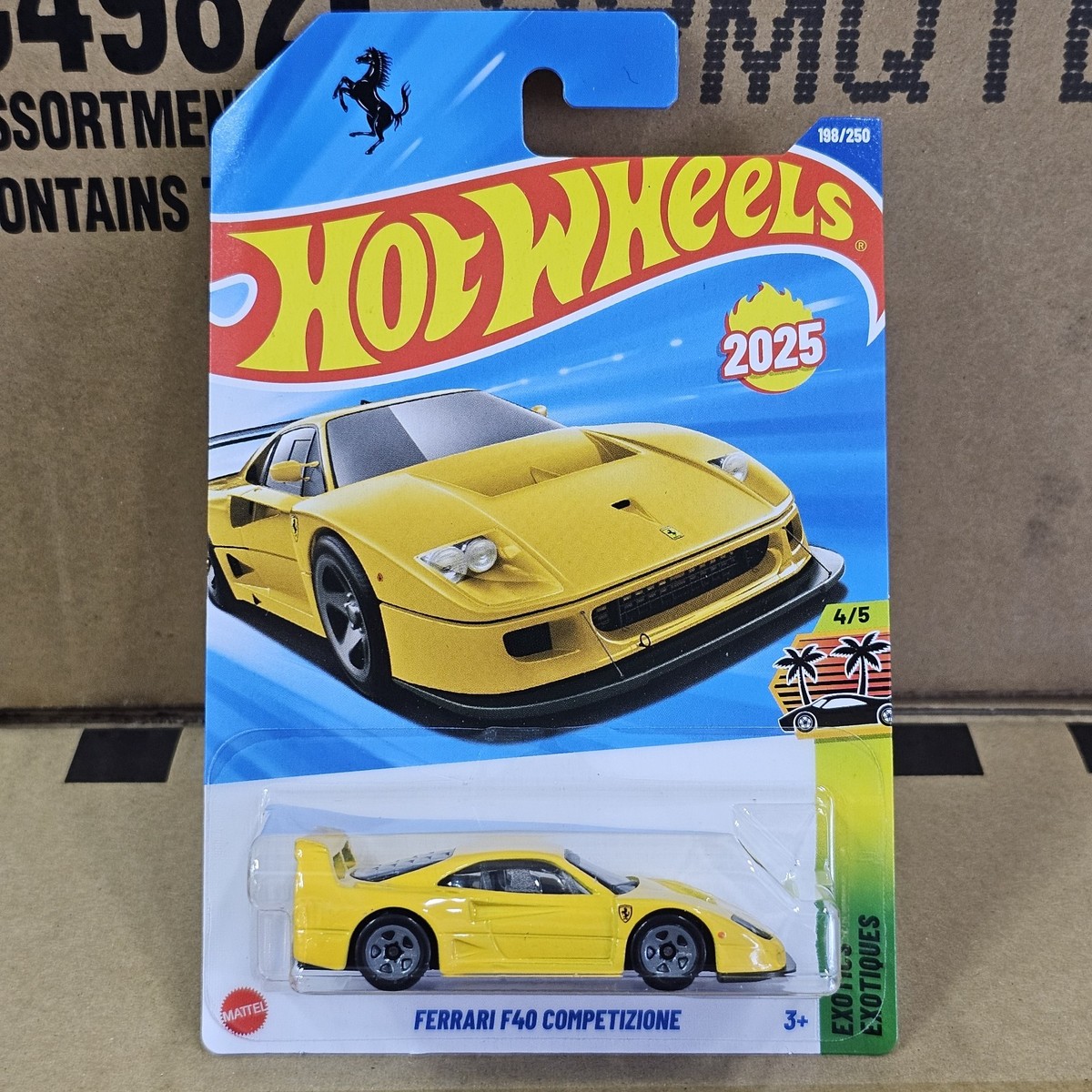 2025 HOT WHEELS MAINLINE CASE Q FERRARI F4O COMPETIZIONE HW