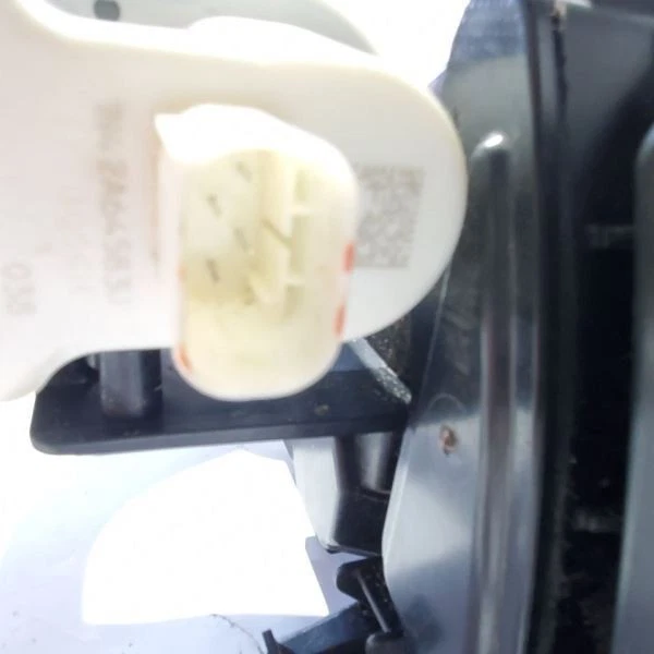 Bote de vapor de combustible 2,0 L N.º de parte: 3Qf201801 OEM 2020 Audi Q3 Foto 4 de 4