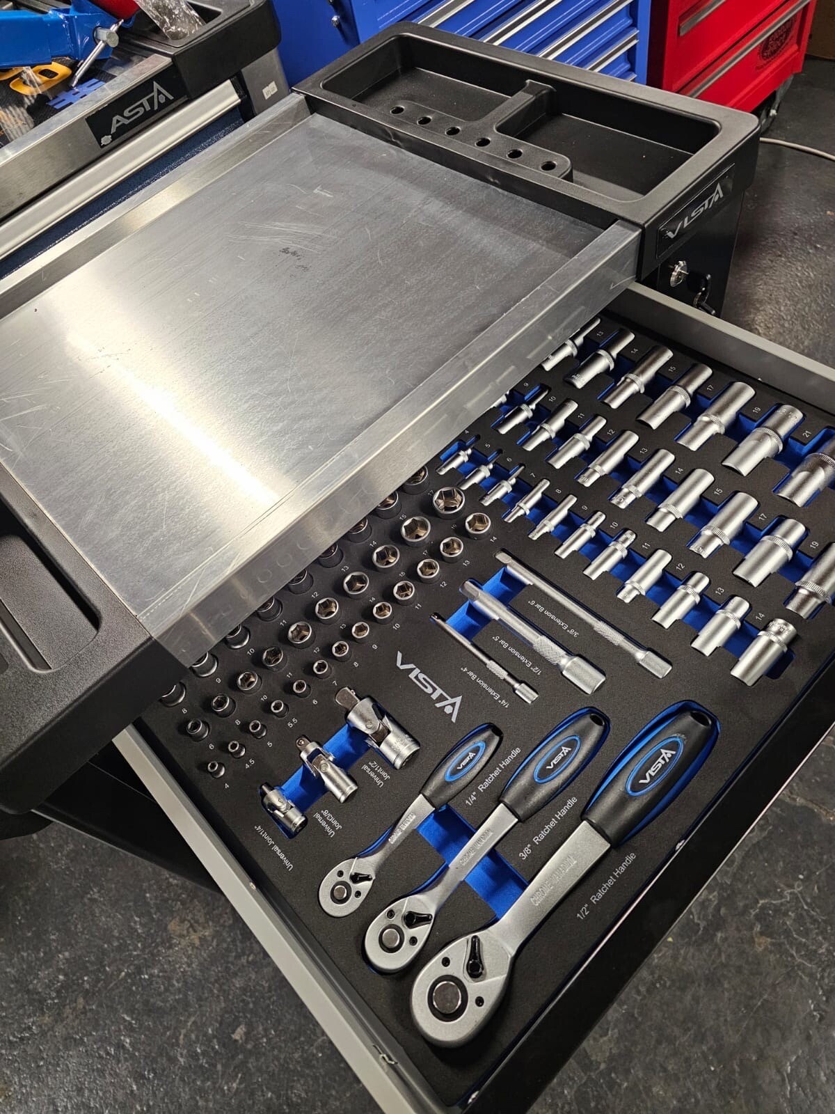 Vista Tool Chest Trolley With 7 Drawers, 6 Full Of Tools Plus Storage