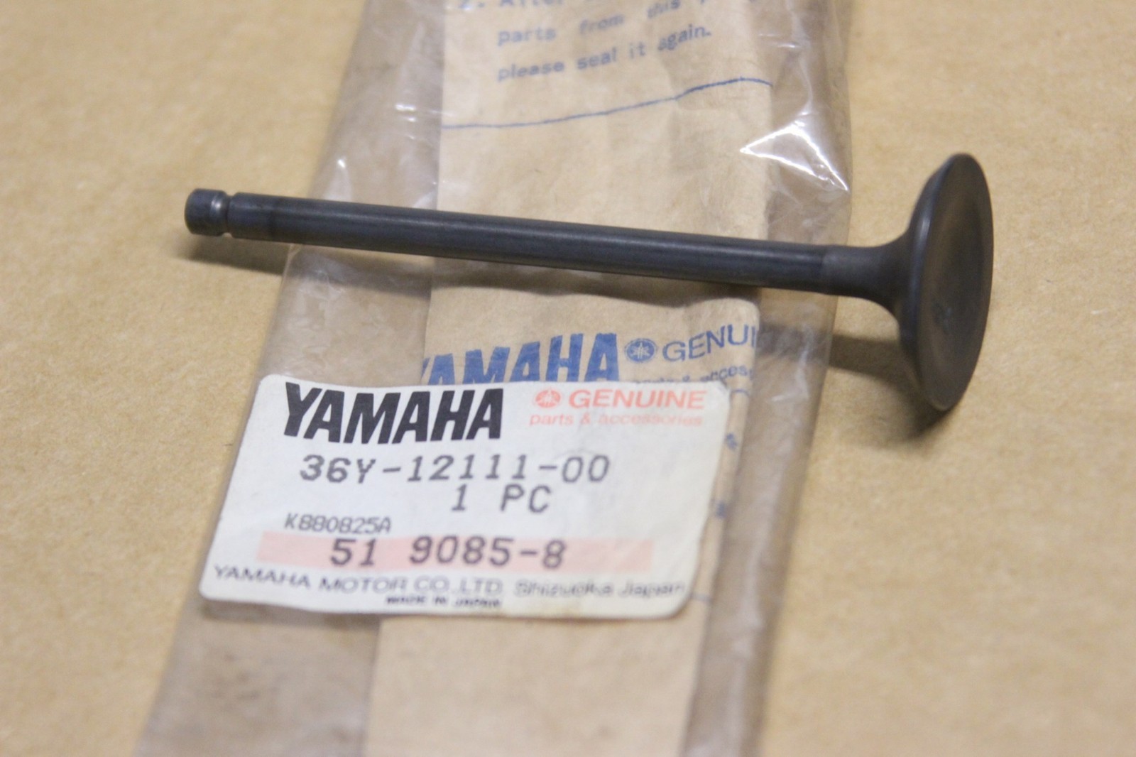 Soupape admission neuve et origine authentique Yamaha 36Y-12111-00 pour routière FJ1200
