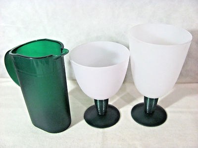 Tupperware Impressions Dessert/Goblet Cups w/ Hunter Green Stems & Mini Pitcher