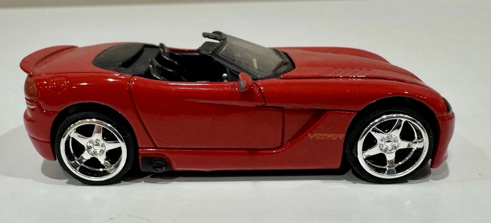 RC2 - The Fast and The Furious Tokyo Drift - 2006 Dodge Viper SRT-10 Red Diecast - Image 3 of 4