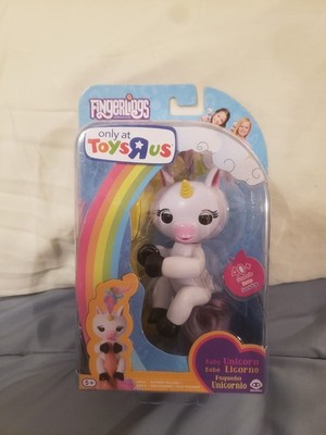 AUTHENTIC FINGERLINGS GIGI BABY UNICORN TOYS R US 40+ SOUNDS NEW!