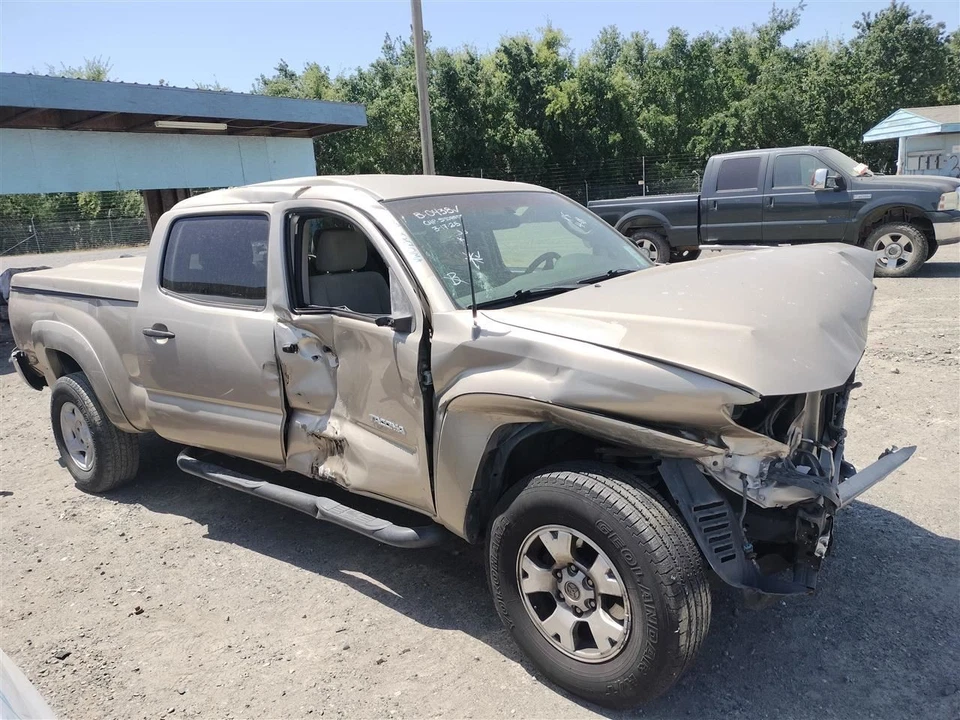 RADIATOR SHROUD 2007 TOYOTA TACOMA Foto 3 de 4