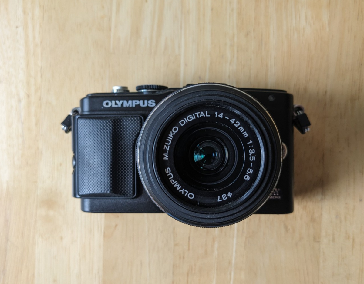 【C6616】e-pl5 + OLYMPUS M.ZUIKO DIGITAL Olympus PEN E-PL5 - Digital camera - mirrorless - 16.1 MP