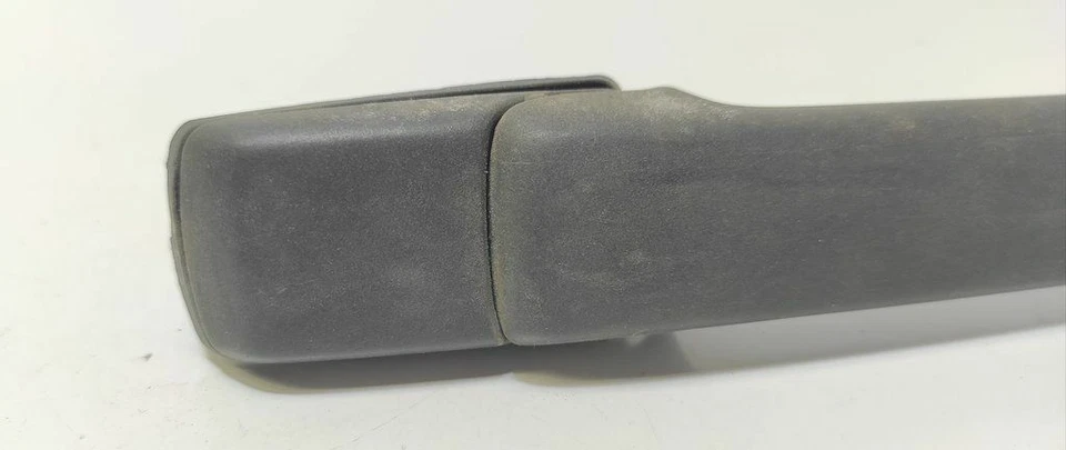 Volkswagen Golf III 1994 Rechts Türgriff Türöffner hinten 1H0837211 UST40211 — 第 2/4 张图片