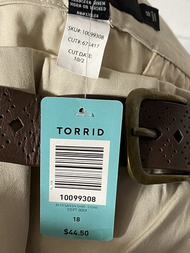 Torrid Women’s Size 18 Short Shorts New W/ Tag Hot Pants Belt Beige/Stone - Picture 17 of 17