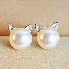 Pearl Kitty Cat Stud Earrings, Cute Cat Face w/ Ears Round Gift, Silver, White