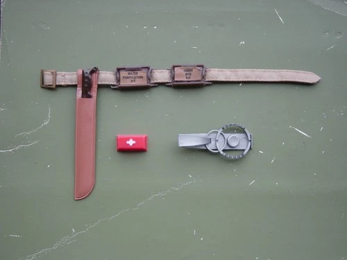 Vintage Gi Joe Jungle Survival Belt with accessories, Excellent / Near MINT