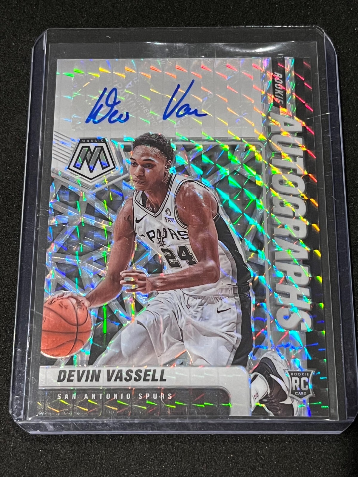 2020-21 Panini Mosaic Devin Vassell Rookie Auto Mosaic Prizm #RA-DVA - Spurs