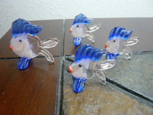 Vintage Miniature/Mini Murano Glass Fish Family of 4