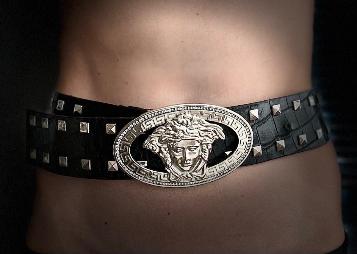 小物 VERSACE Crocodile belt Versace La Medusa crocodile-embossed Leather Belt | Black | FARFETCH