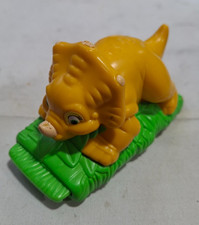 Vintage 1997 The Land Before Time Cera Pull Car Burger King Toy 426-67